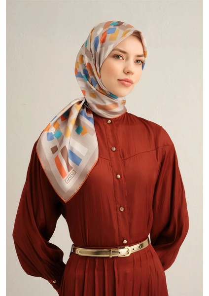 Çiçek Desenli Saf Ipek Sura Eşarp 9341 - 02