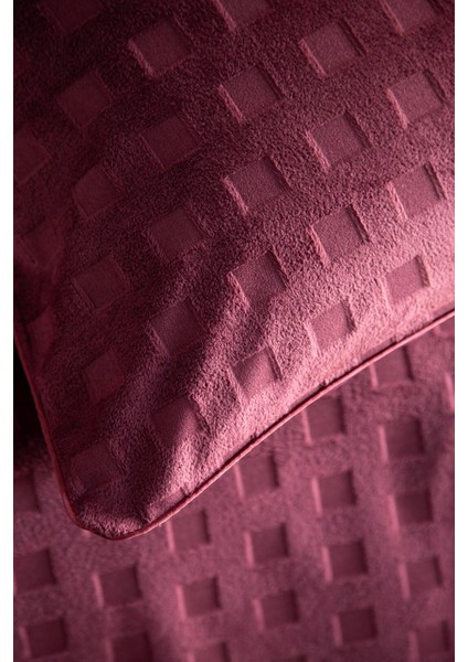 Kıng Sıze Unıque Touch Nev. Tkm. Tımes Rouge - Nevresım modelleri