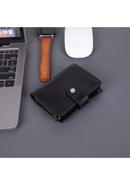Douglas Airtag Bölmeli Hakiki Deri Cüzdan Unisex Pop-Up Mekanizmalı ve Kişiselleştirilebilir fiyatları
