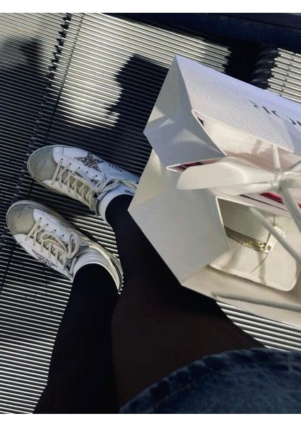 Women's Golden Goose Super-Star With Gold Glitter Star And Ice-Gray Suede Inserts - Kadın Ayakkabı indirimleri