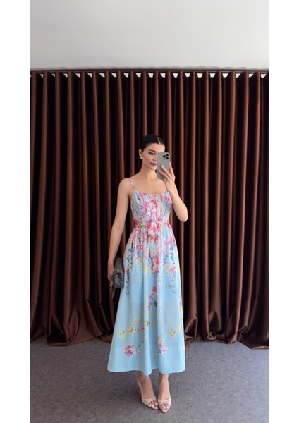 Biyeli Mavi Elbise
