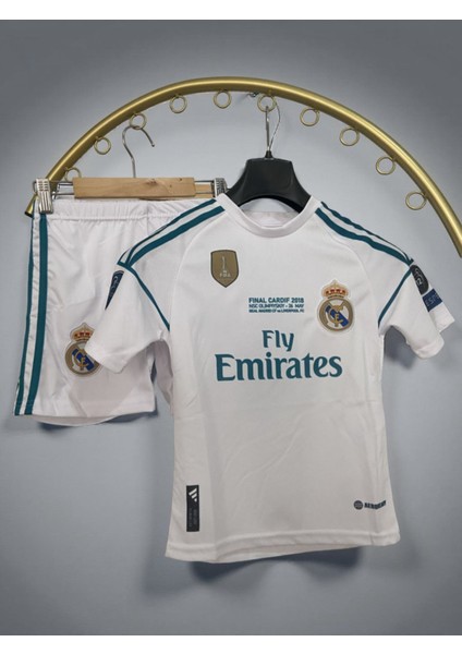 Çocuk Alt Üst Takım 2017-18 Sezon (Ronaldo)(Realmadrid) Beyaz Forma 4lü Set YMN00 fiyatları