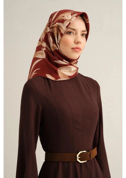 Çiçek Desenli Saf Ipek Sura Eşarp 9304
