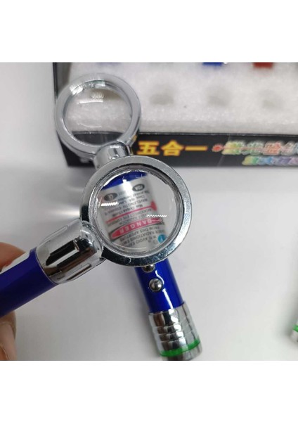 Lazer El Feneri ve Büyüteçli Kedi Oyuncağı, Eğlence ve Keşif Için Ideal! indirimleri