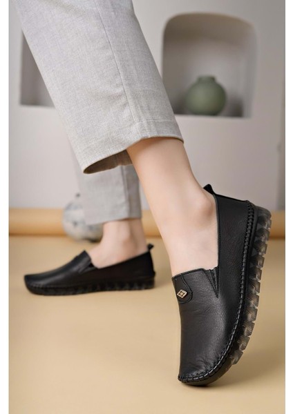 Ayakdaş Saraç Detaylı Şeffaf Taban Hakiki Deri Kadın Babet Ayakkabı fiyatları