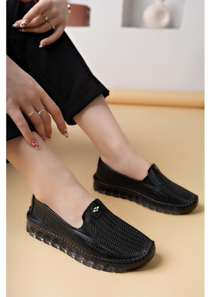 Ayakdaş Saraç Detaylı Şeffaf Taban Hakiki Deri Kadın Babet Ayakkabı