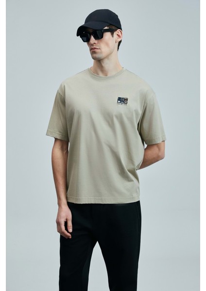 111020248 Mask Modern Grafik T- Shirt Erkek Tişort