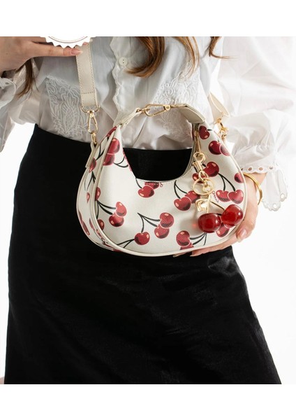 Betty Model Kiraz Desenli Charm Hediyeli Kadın El ve Omuz Çantası Hediye Paketi Şklinde Gönderilire