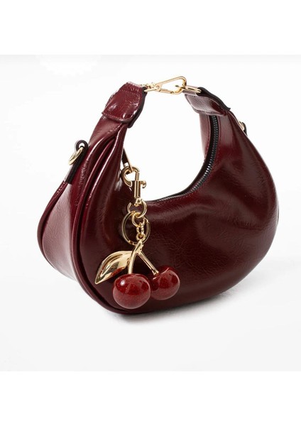 Betty Model Bordo Charm Hediyeli Kadın El ve Omuz Çantası Hediye Paketi Şeklinde Göönderilir modelleri