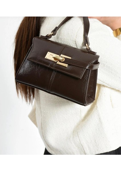 Anastasia Model Acı Kahve Kadın El ve Omuz Çantası Hediye Paketi Şeklinde Gönderilir