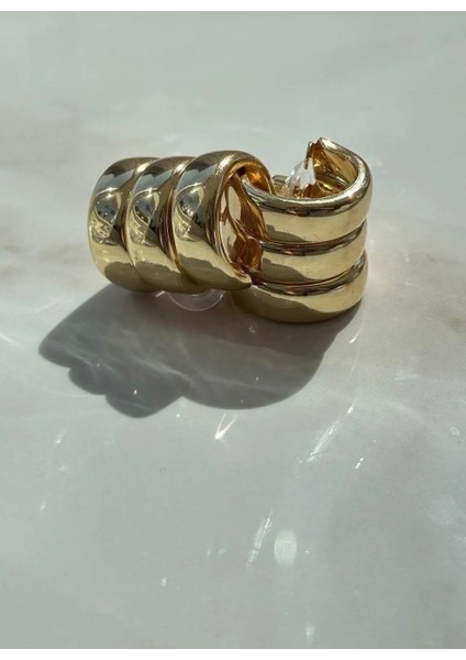 Kadın Özel Seri Üçlü Görünümlü Gombeli Halka Küpe Gold Renk Hediye Paketi Şeklinde Gönderilir fırsatları