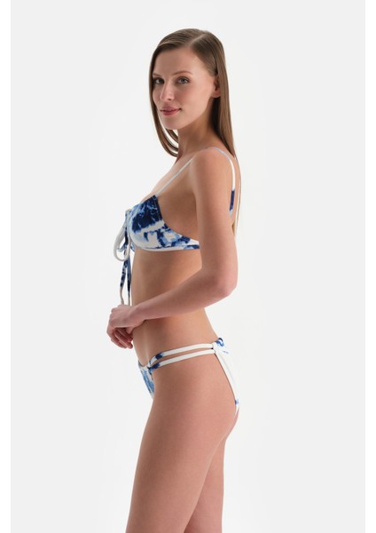 Beyaz-Mavi Bralet Bikini Üstü modelleri