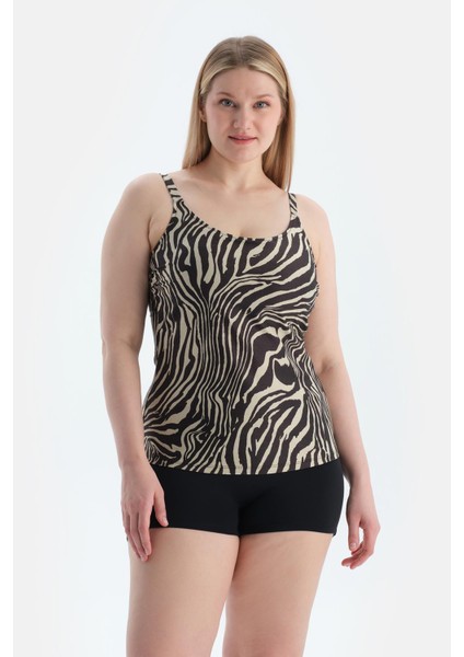 Toparlayıcı Kısa Şort fırsatları