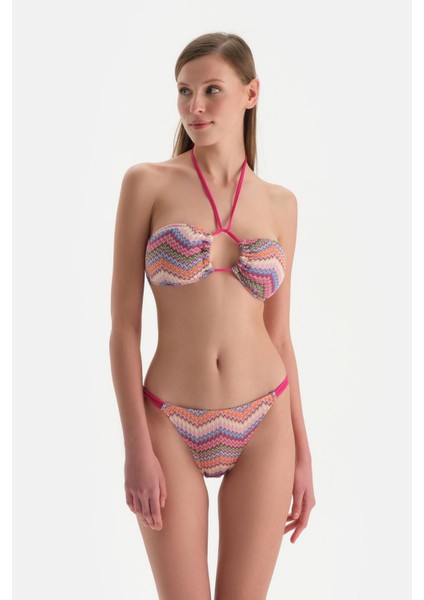 Pembe Straplez Bikini Üst