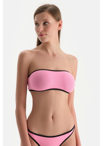 Siyah-Pembe Straplez Bikini Üst