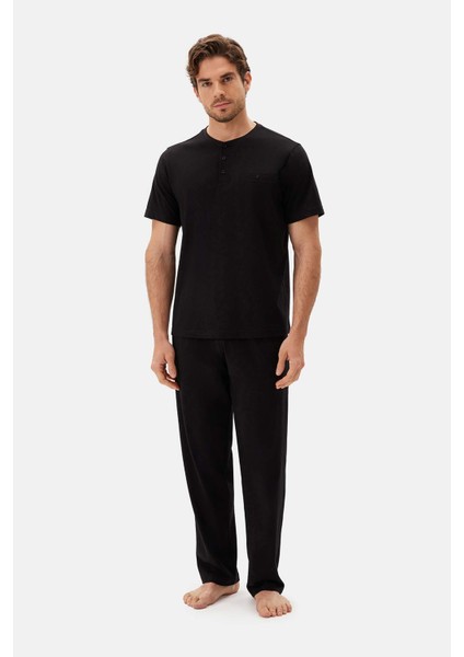 Siyah Yarım Patlı Kısa Kollu Celliant Pijama Takımı
