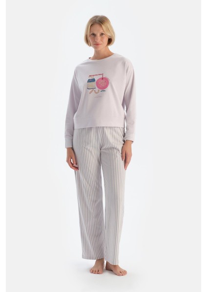 Açık Lila Baskı Detaylı Uzun Kollu Pijama Takımı