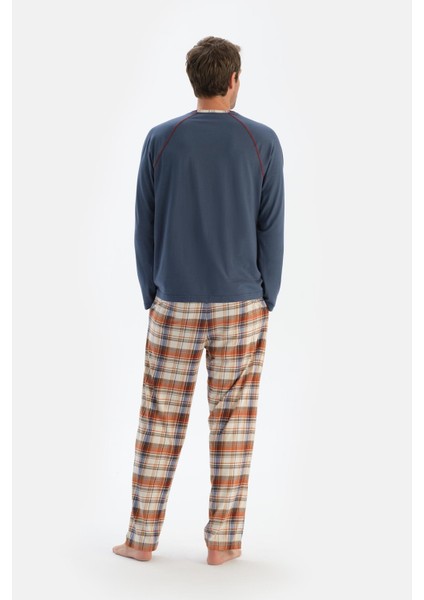 Koyu Mavi Bisiklet Yaka Uzun Kollu Tişört Pantolon Pijama Takımı fiyatları