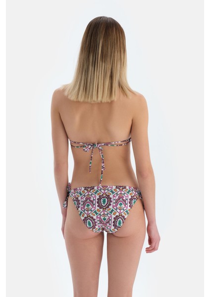 Multicolor Üçgen Geniş Bikini Üst fiyatları