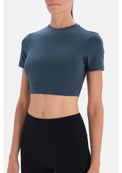 Koyu Yeşil Bisiklet Yaka Crop T-Shirt indirimleri