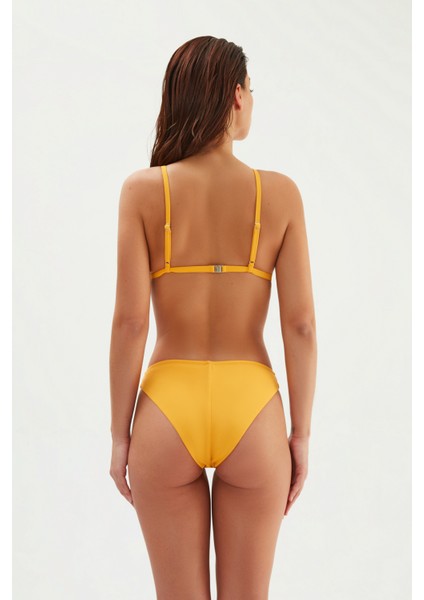 2501ESMM Kaplı Yarı Dolgulu Üçgen Bikini Üst