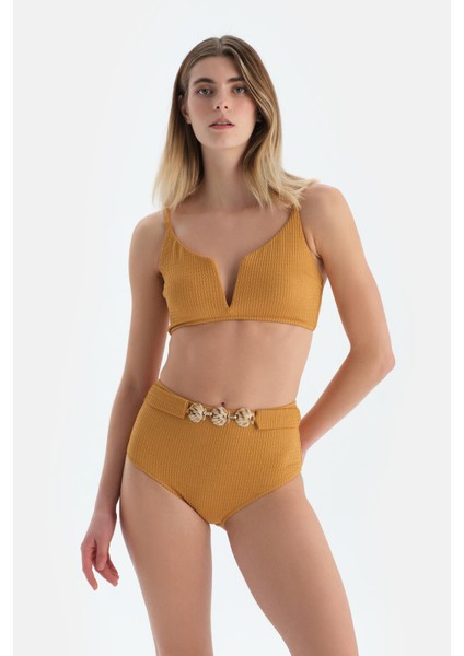 Hardal Üçgen Geniş Bikini Üst fırsatları