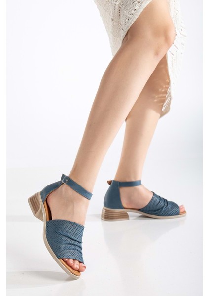 Kadın Hakiki Deri Kalın Bantlı Alçak Topuklu Sandalet - Kot Mavi fiyatları