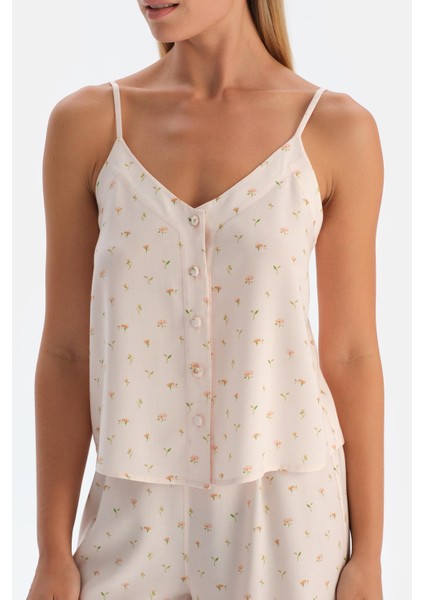 Kırık Beyaz Ince Askılı Desenli Dokuma Pijama Üstü fırsatları