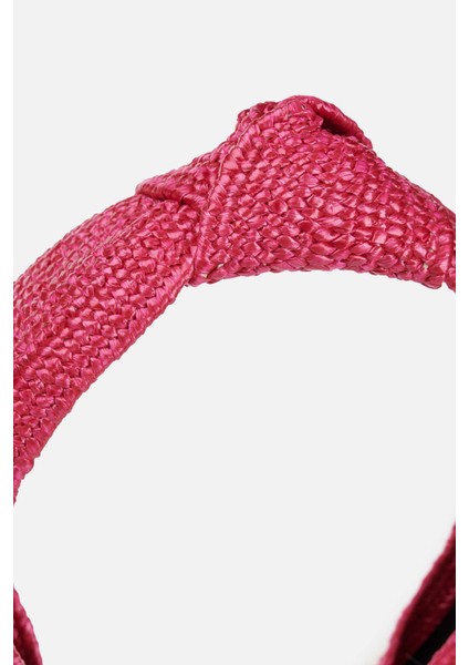 Pembe Kadın Hasır Taç Düğüm