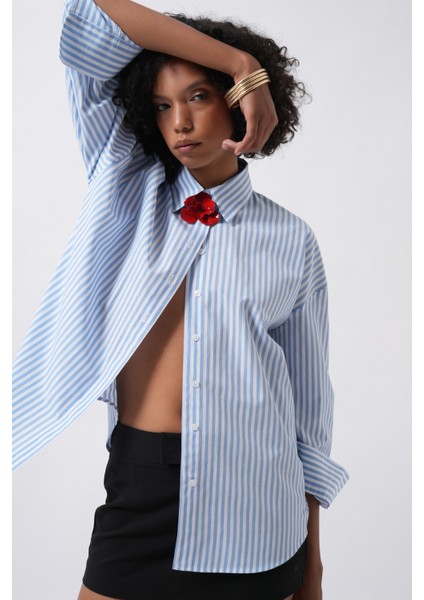 Çizgili Detay Oversize Mavi Gömlek