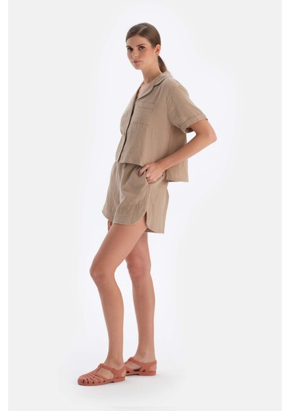 Bej Müslin Şort modelleri
