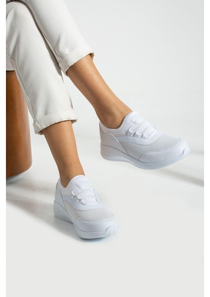 Beyaz Anatomik Esnek Taban Slip-on Spor Ayakkabı Günlük Sneaker modelleri