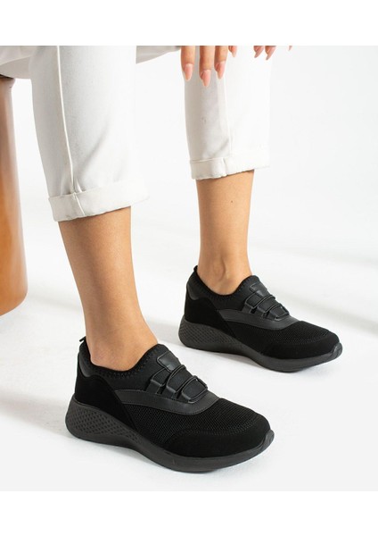 Siyah Anatomik Esnek Taban Slip-on Spor Ayakkabı Günlük Sneaker modelleri