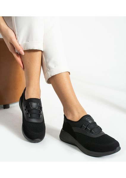 Siyah Anatomik Esnek Taban Slip-on Spor Ayakkabı Günlük Sneaker fırsatları