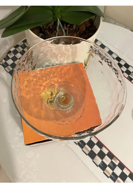 Ayaklı Boncuk Desenli Cam Kurabiyelik Sunumluk Pasta Sunumluğu Çap 18,5 cm En 13CM fiyatları