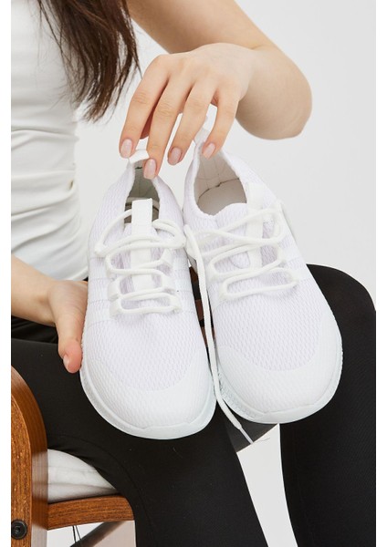 Beyaz Triko Spor Ayakkabı Yürüyüş Ve Koşu Ayakkabısı