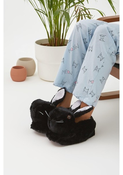 Siyah Hayvanlı Sessiz Taban Panduf Tavşan Figürlü Peluş Ev Ayakkabısı (GÖZ VİDEO Kİ GİBİ NAKIŞTIR) fiyatları