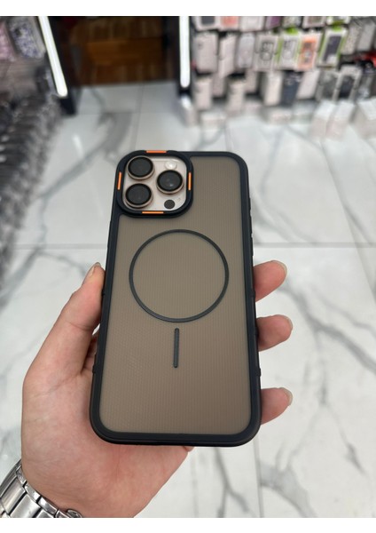 iPhone 16 Pro Max Uyumlu Karbon Şeffaf Desenli Mat Tank Magsafe Kılıf - Siyah