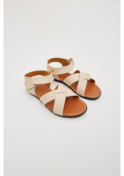 Bej Çapraz Ayarlanabilir Cırtlı Sandalet indirimleri