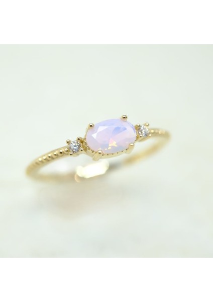 Gümüş Yüzük - Oval Kesim Kuvars Taşlı Yan Zirkon Taşlı 925 Ayar Gümüş Yüzük-Tektaş Hediyelik Yüzük