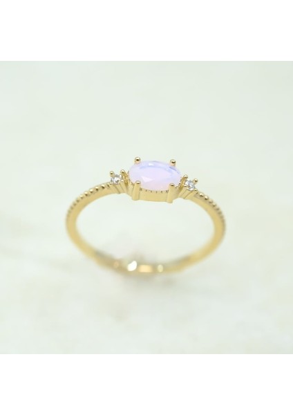 Gümüş Yüzük - Oval Kesim Kuvars Taşlı Yan Zirkon Taşlı 925 Ayar Gümüş Yüzük-Tektaş Hediyelik Yüzük