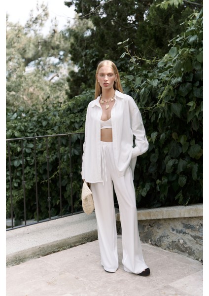 Nunzia Arka Detaylı Ekru Oversize Gömlek Pantolon Takım