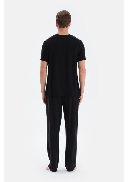 Siyah Patlet Detaylı Düz Paça Pantolon fiyatları