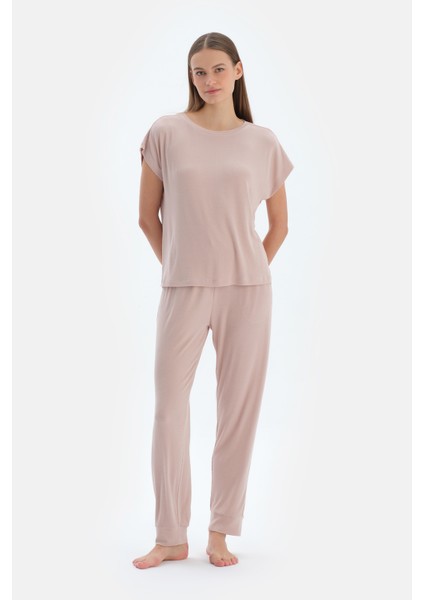 Açık Pembe Bisiklet Yaka Jogger Paça Viskon Kaşkorse Pijama Takımı