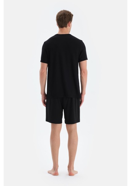 Siyah Patlı ve Kordonlu Örme Şort fiyatları