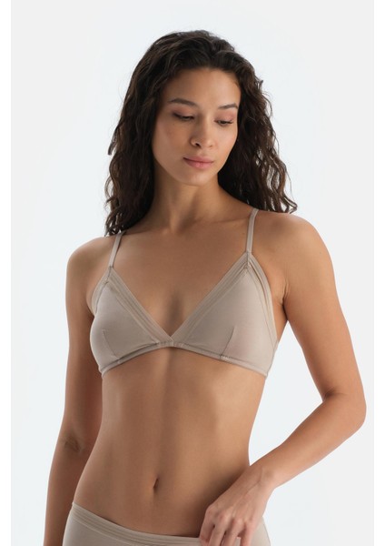 Ada Çayı Basic Üçgen Formlu Soft Sütyen