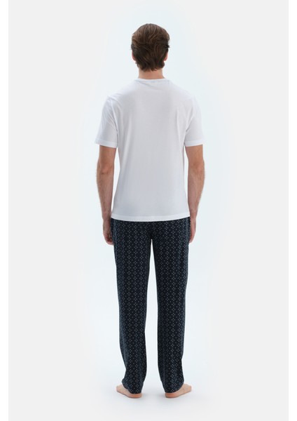 Ekru Cep Detaylı Kısa Kollu Tişört Mıkroprınt Desenli Pantolon Pijama Takımı fiyatları