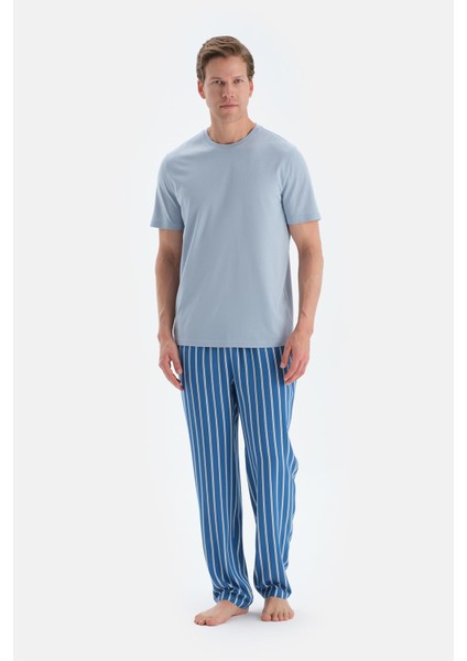 Açık Mavi Kısa Kollu Tişört Pantolon Pijama Takımı