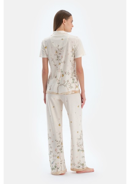 Ekru Çiçek Desenli Gömlek Pantolon Pijama Takımı