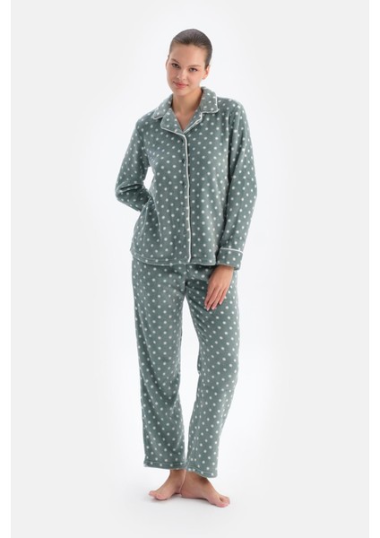 Açık Gri Puantiyeli Polar Gömlek Pantolon Pijama Takımı